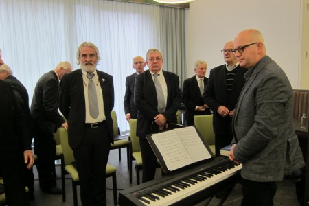 13/11/2016 We zingen de latijnse mis in Woonzorgcentrum Toermalien te Genk. Baritons en bassen